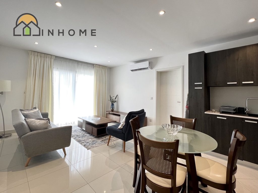 Lennox 615 property photo